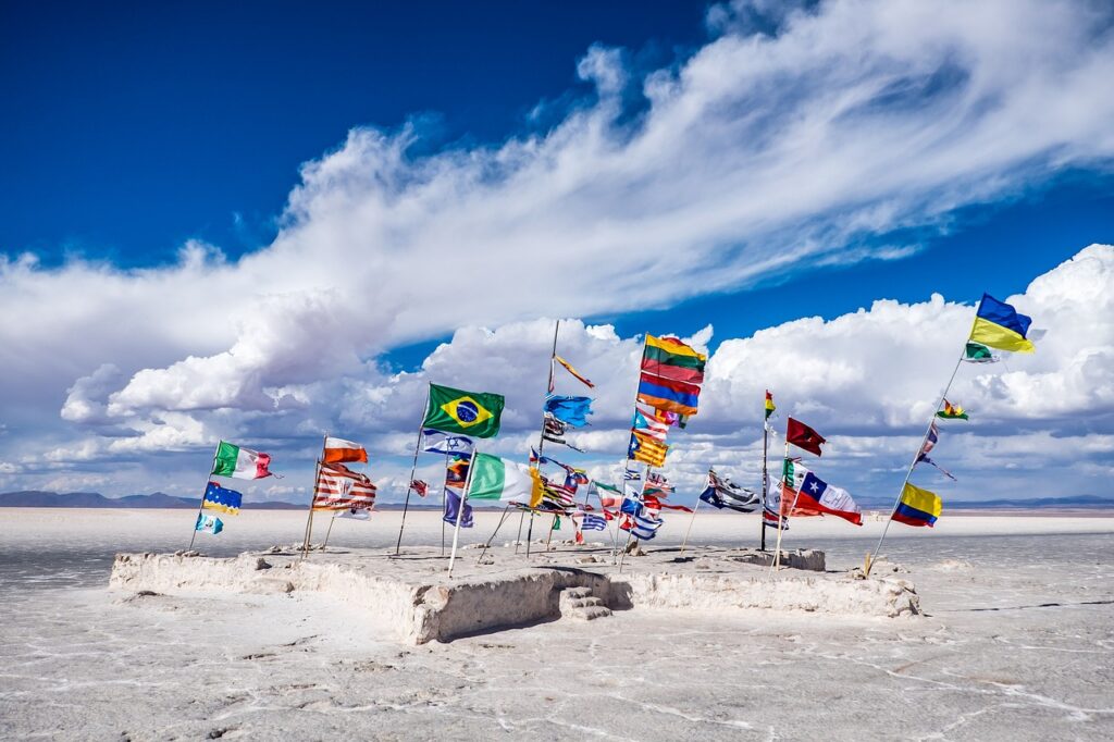 7 Normal Things You Should Never Do When Visiting These Countries&nbsp;